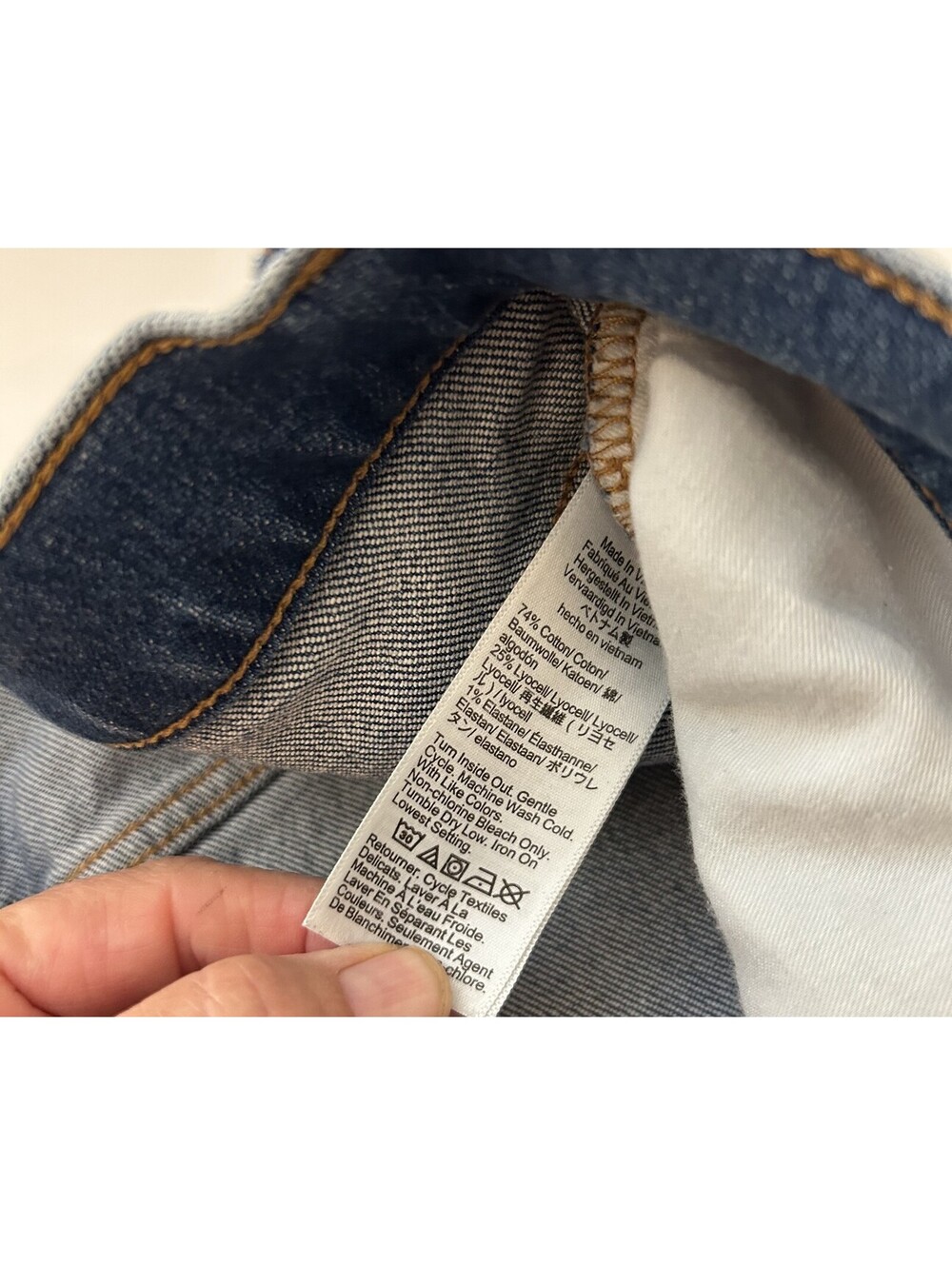 J Crew Essentials Straigh Leg Jeans Women's 30 - Raw Hem Medium Wash - Picture 5 of 8